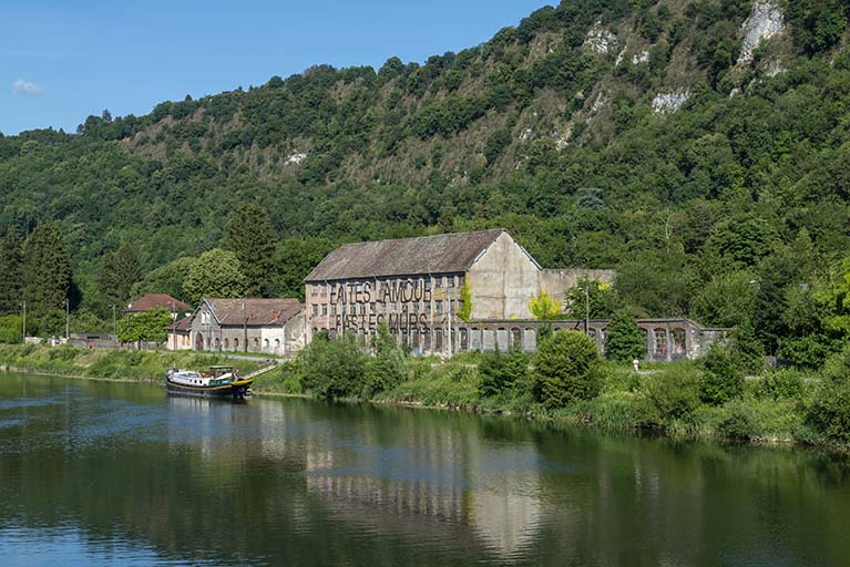 Vue rapprochée depuis l'ouest. © Jérôme Mongreville / Région Bourgogne-Franche-Comté, Inventaire du patrimoine - 2018