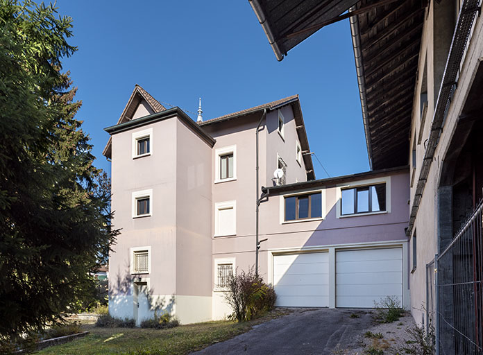 Deuxième maison : façade postérieure, de trois quarts droite. © Sonia Dourlot / Région Bourgogne-Franche-Comté, Inventaire du patrimoine - 2018