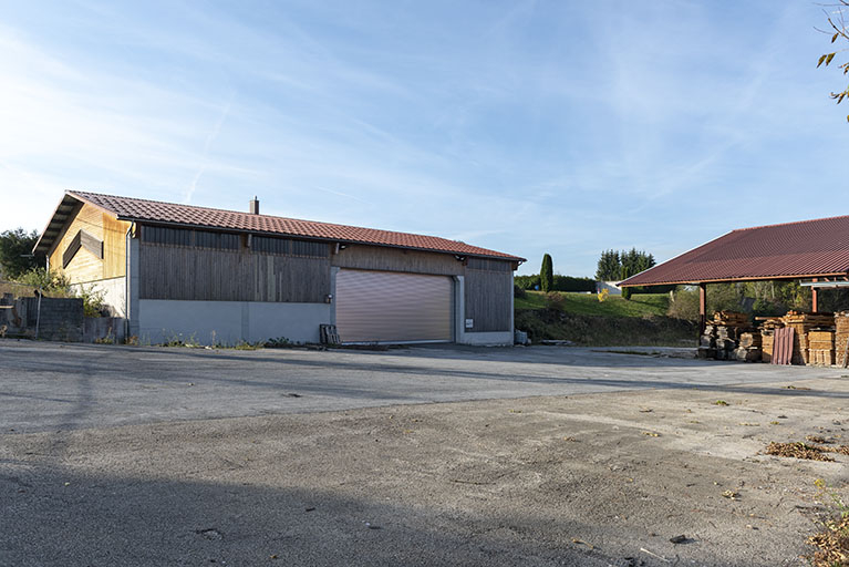 Magasin industriel, de trois quarts gauche. © Sonia Dourlot / Région Bourgogne-Franche-Comté, Inventaire du patrimoine - 2018