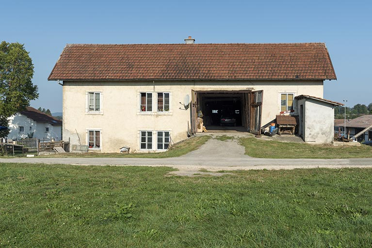 Façade latérale droite. © Sonia Dourlot / Région Bourgogne-Franche-Comté, Inventaire du patrimoine - 2018
