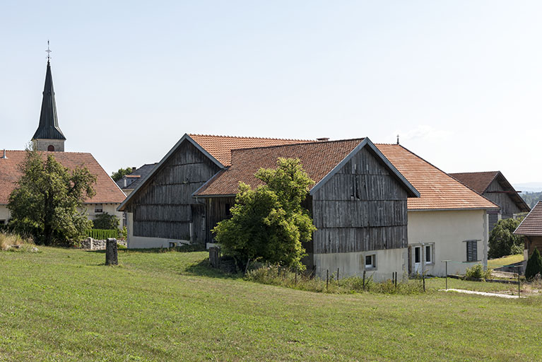 Vue d'ensemble, depuis l'ouest. © Sonia Dourlot / Région Bourgogne-Franche-Comté, Inventaire du patrimoine - 2018