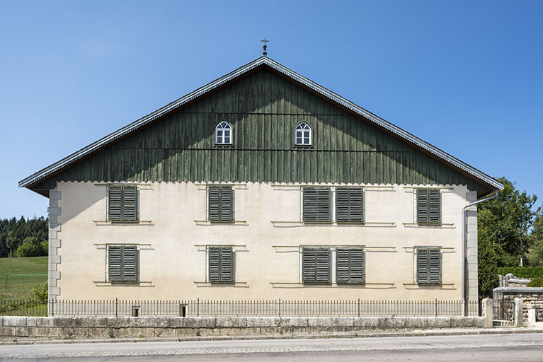 Façade latérale gauche. © Sonia Dourlot / Région Bourgogne-Franche-Comté, Inventaire du patrimoine - 2018