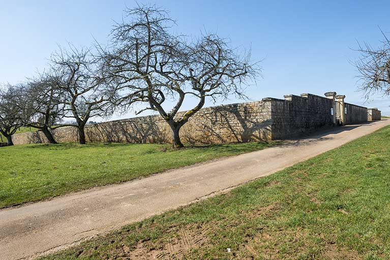 Vue depuis la rue. © Jérôme Mongreville / Région Bourgogne-Franche-Comté, Inventaire du patrimoine - 2018
