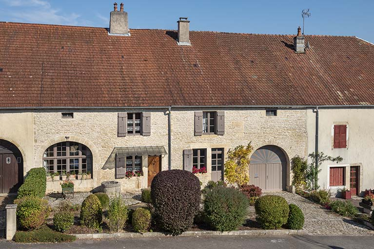 ferme © Jérôme Mongreville / Région Bourgogne-Franche-Comté, Inventaire du patrimoine - 2018 ferme © Jérôme Mongreville / Région Bourgogne-Franche-Comté, Inventaire du patrimoine - 2018