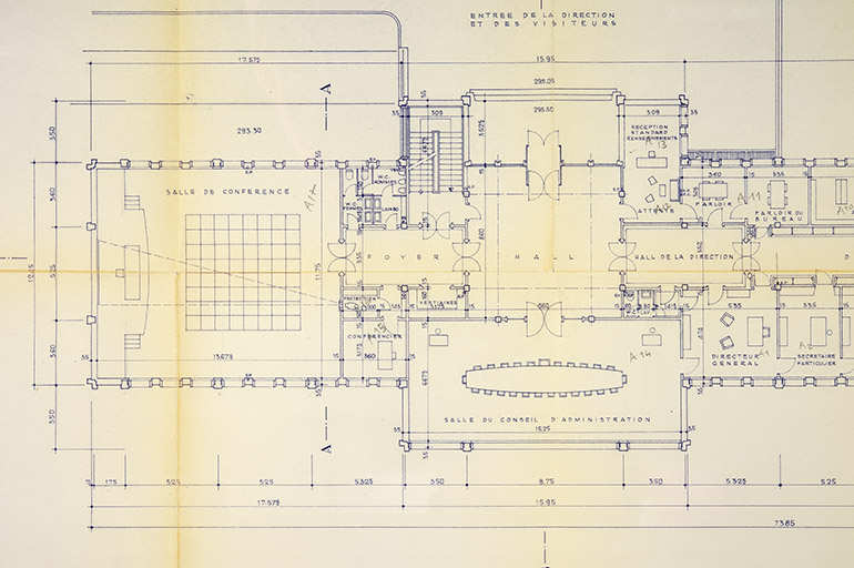 Projet de construction d’un institut de recherches à Besançon. 106. Plan du rez-de-chaussée supérieur [détail : hall et salles de conférence et du conseil d'administration], 11 janvier 1958. © Sonia Dourlot / Région Bourgogne-Franche-Comté, Inventaire du patrimoine - 2019
