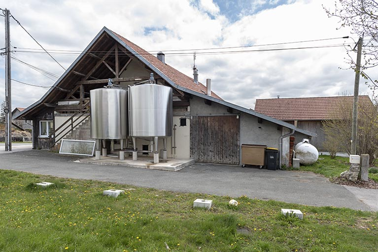 Façade postérieure. © Sonia Dourlot / Région Bourgogne-Franche-Comté, Inventaire du patrimoine - 2019 Façade postérieure. © Sonia Dourlot / Région Bourgogne-Franche-Comté, Inventaire du patrimoine - 2019