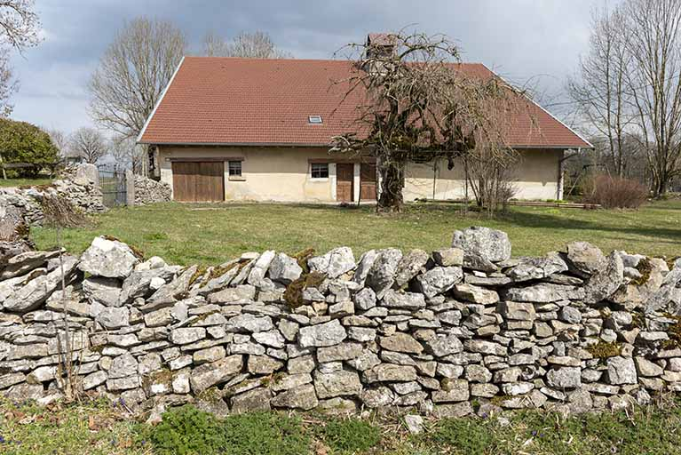 Façade ouest. © Sonia Dourlot / Région Bourgogne-Franche-Comté, Inventaire du patrimoine - 2019