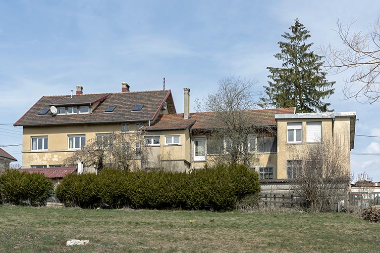 Façade postérieure. © Sonia Dourlot / Région Bourgogne-Franche-Comté, Inventaire du patrimoine - 2019