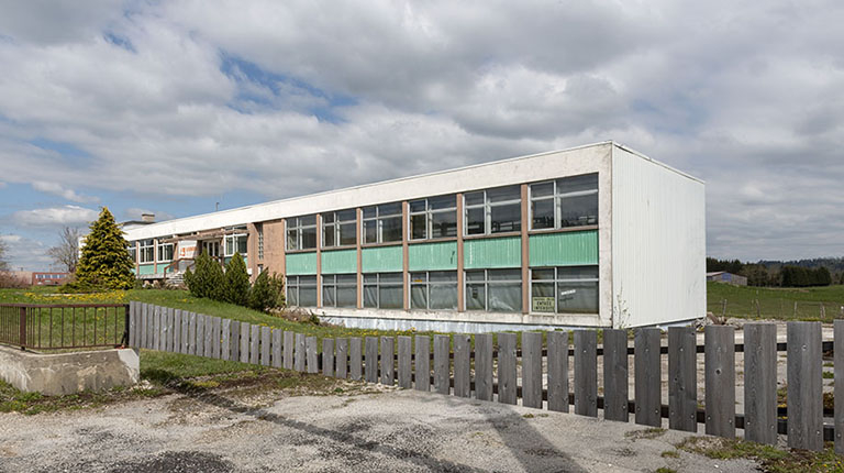 Façades antérieure et latérale droite. © Sonia Dourlot / Région Bourgogne-Franche-Comté, Inventaire du patrimoine - 2019