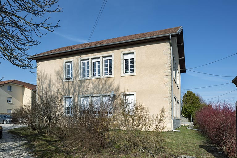 Atelier de fabrication : façade est. © Sonia Dourlot / Région Bourgogne-Franche-Comté, Inventaire du patrimoine - 2019