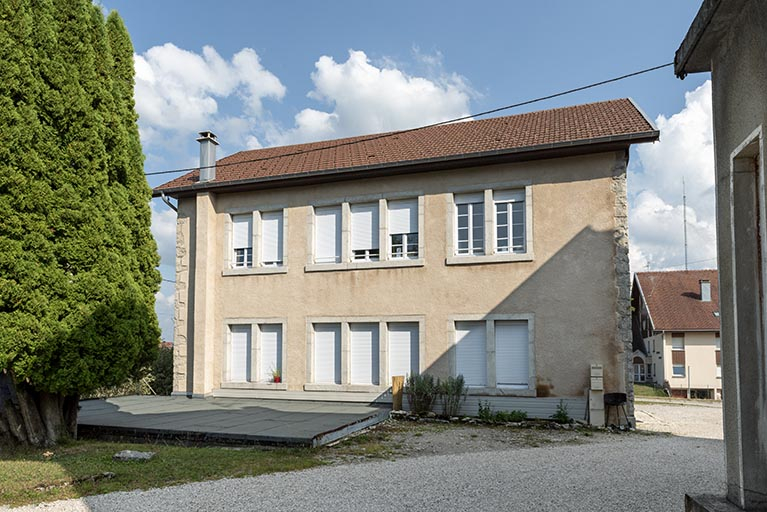 Atelier de fabrication : façade ouest. © Sonia Dourlot / Région Bourgogne-Franche-Comté, Inventaire du patrimoine - 2019