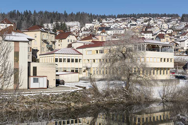 Site récent, vu du sud-est, en hiver. © Sonia Dourlot / Région Bourgogne-Franche-Comté, Inventaire du patrimoine - 2019 Site récent, vu du sud-est, en hiver. © Sonia Dourlot / Région Bourgogne-Franche-Comté, Inventaire du patrimoine - 2019