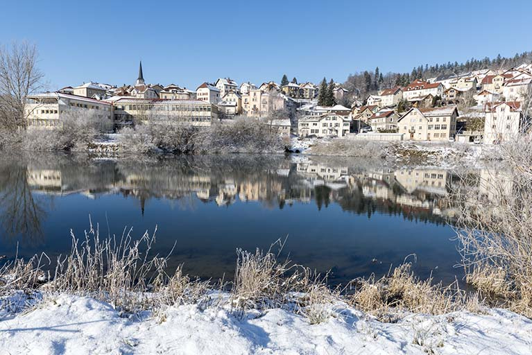 Site récent, vu du nord-est, en hiver. © Sonia Dourlot / Région Bourgogne-Franche-Comté, Inventaire du patrimoine - 2019 Site récent, vu du nord-est, en hiver. © Sonia Dourlot / Région Bourgogne-Franche-Comté, Inventaire du patrimoine - 2019