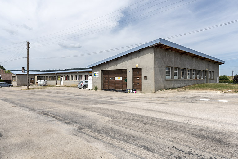 Façades antérieure et latérale droite. © Sonia Dourlot / Région Bourgogne-Franche-Comté, Inventaire du patrimoine - 2019