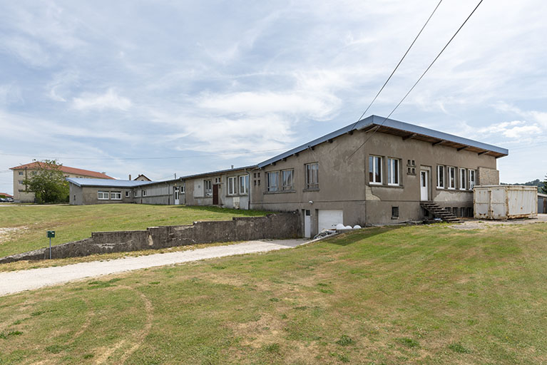 Façades postérieure et latérale gauche. © Sonia Dourlot / Région Bourgogne-Franche-Comté, Inventaire du patrimoine - 2019