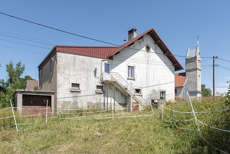 Façade latérale gauche. © Sonia Dourlot / Région Bourgogne-Franche-Comté, Inventaire du patrimoine - 2019