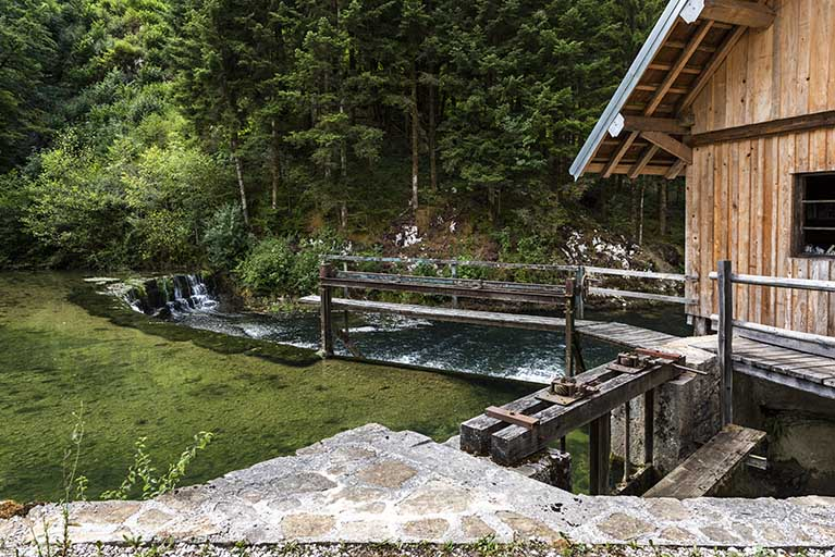 Barrage et vannes. © Sonia Dourlot / Région Bourgogne-Franche-Comté, Inventaire du patrimoine - 2019