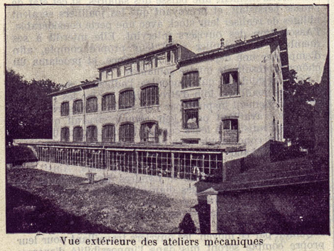 Façade postérieure des ateliers mécaniques, 1908. © Raphaël Favereaux / Région Bourgogne-Franche-Comté, Inventaire du patrimoine - 2019 Façade postérieure des ateliers mécaniques, 1908. © Raphaël Favereaux / Région Bourgogne-Franche-Comté, Inventaire du patrimoine - 2019