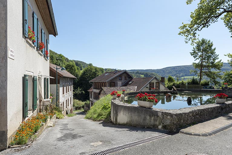 Vue d'ensemble, depuis le nord. © Sonia Dourlot / Région Bourgogne-Franche-Comté, Inventaire du patrimoine - 2019
