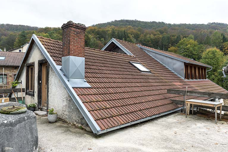 Usine : 1er corps de bâtiment, vu de l'ouest. © Sonia Dourlot / Région Bourgogne-Franche-Comté, Inventaire du patrimoine - 2019