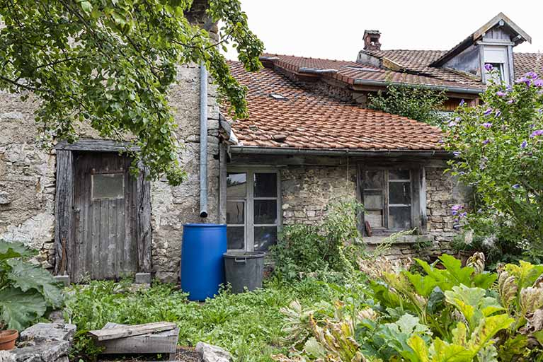 Forge : façade postérieure. © Sonia Dourlot / Région Bourgogne-Franche-Comté, Inventaire du patrimoine - 2019 Forge : façade postérieure. © Sonia Dourlot / Région Bourgogne-Franche-Comté, Inventaire du patrimoine - 2019