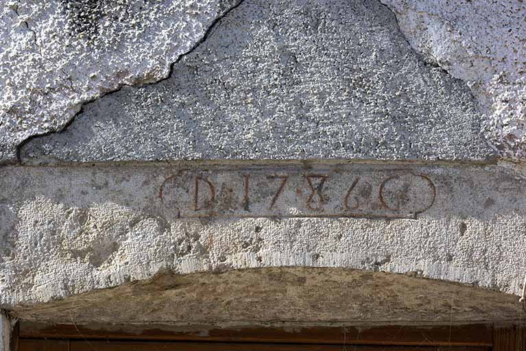 Maison de 1786, façade antérieure : linteau daté. © Sonia Dourlot / Région Bourgogne-Franche-Comté, Inventaire du patrimoine - 2019 Maison de 1786, façade antérieure : linteau daté. © Sonia Dourlot / Région Bourgogne-Franche-Comté, Inventaire du patrimoine - 2019