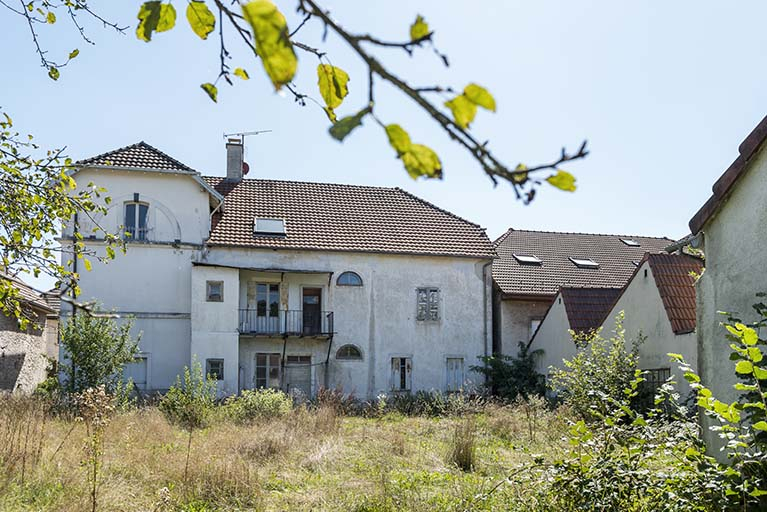 Logement : façade postérieure. © Sonia Dourlot / Région Bourgogne-Franche-Comté, Inventaire du patrimoine - 2019
