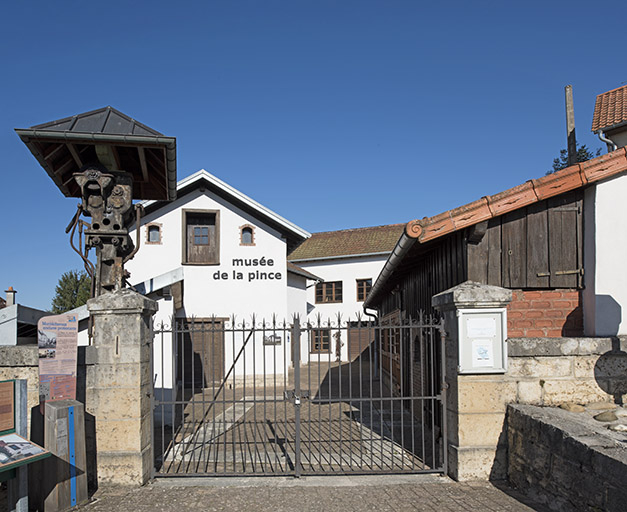 L'entrée. © Sonia Dourlot / Région Bourgogne-Franche-Comté, Inventaire du patrimoine - 2019
