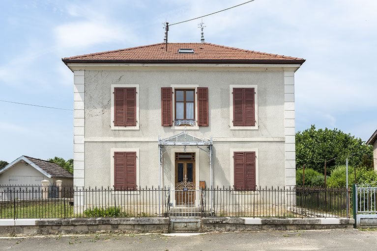 Façade antérieure. © Sonia Dourlot / Région Bourgogne-Franche-Comté, Inventaire du patrimoine - 2019 Façade antérieure. © Sonia Dourlot / Région Bourgogne-Franche-Comté, Inventaire du patrimoine - 2019