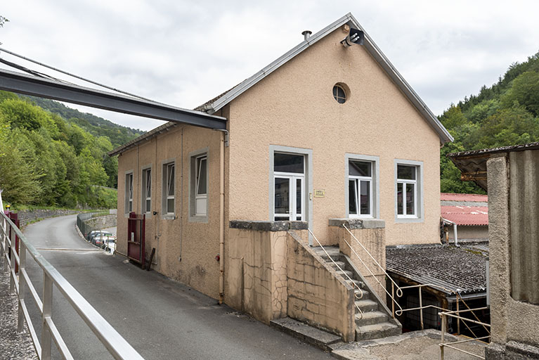Laboratoire, de trois quarts. © Sonia Dourlot / Région Bourgogne-Franche-Comté, Inventaire du patrimoine - 2019