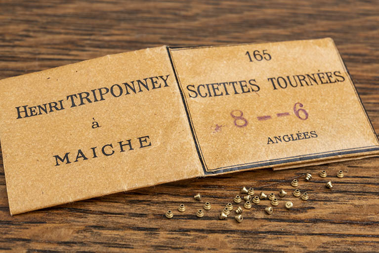 Paquet de sciettes des Ets Triponney, à Maîche (collection particulière). © Sonia Dourlot / Région Bourgogne-Franche-Comté, Inventaire du patrimoine - 2020 Paquet de sciettes des Ets Triponney, à Maîche (collection particulière). © Sonia Dourlot / Région Bourgogne-Franche-Comté, Inventaire du patrimoine - 2020