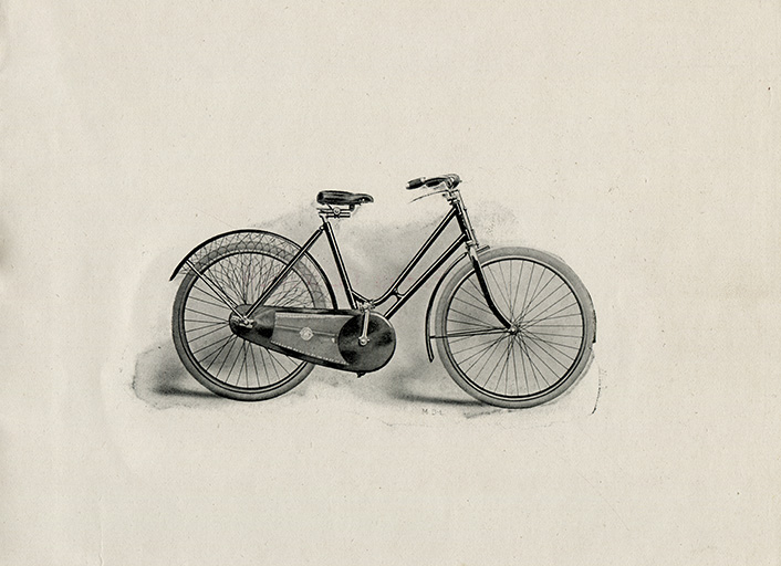 [Bicyclette pour dames ou ecclésiastiques], [décennies 1890-1900]. Document extrait d'un catalogue de production : Automobiles, motocyclettes, vélocipèdes Jeanperrin Frères [...] © Raphaël Favereaux / Région Bourgogne-Franche-Comté, Inventaire du patrimoine - 2020