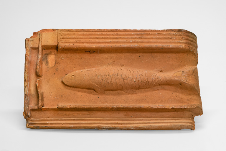 Face supérieure (tuile à l'horizontale). © Pierre-Marie Barbe-Richaud / Région Bourgogne-Franche-Comté, Inventaire du patrimoine - 2020