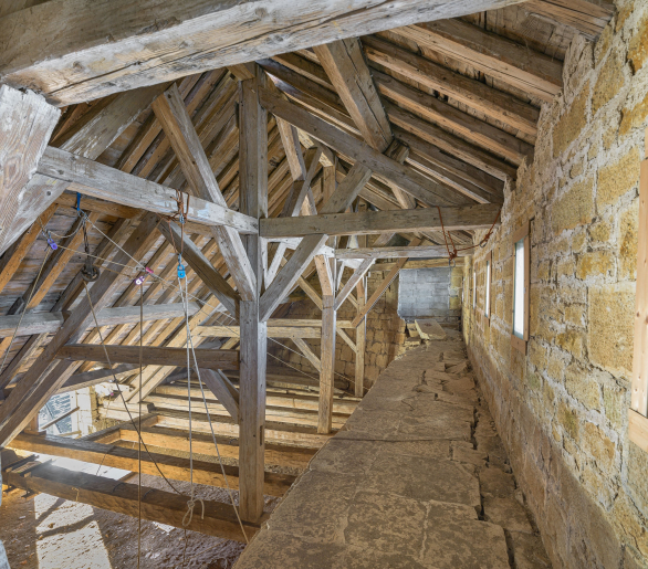 fort logement © Thierry Kuntz / Région Bourgogne-Franche-Comté, Inventaire du patrimoine - 2021  fort logement © Thierry Kuntz / Région Bourgogne-Franche-Comté, Inventaire du patrimoine - 2021