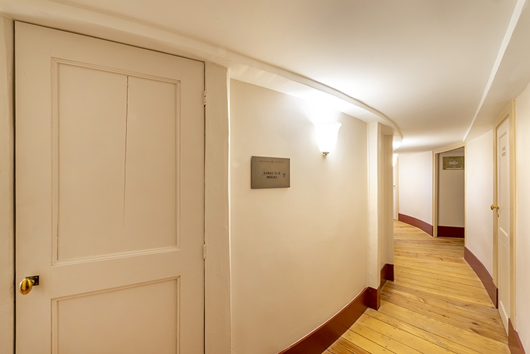 théâtre © Jérôme Mongreville / Région Bourgogne-Franche-Comté, Inventaire du patrimoine - 2022  théâtre © Jérôme Mongreville / Région Bourgogne-Franche-Comté, Inventaire du patrimoine - 2022