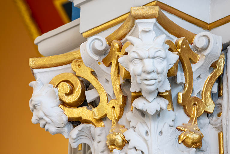 masque © Jérôme Mongreville / Région Bourgogne-Franche-Comté, Inventaire du patrimoine - 2022 masque © Jérôme Mongreville / Région Bourgogne-Franche-Comté, Inventaire du patrimoine - 2022