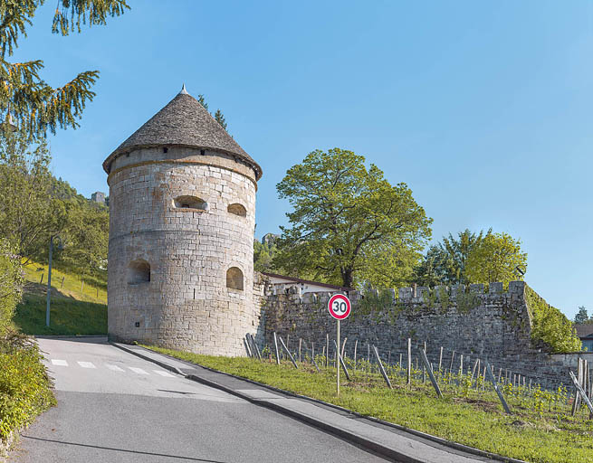 fortification d'agglomération place forte enceinte © Thierry Kuntz / Région Bourgogne-Franche-Comté, Inventaire du patrimoine - 2022  fortification d'agglomération place forte enceinte © Thierry Kuntz / Région Bourgogne-Franche-Comté, Inventaire du patrimoine - 2022