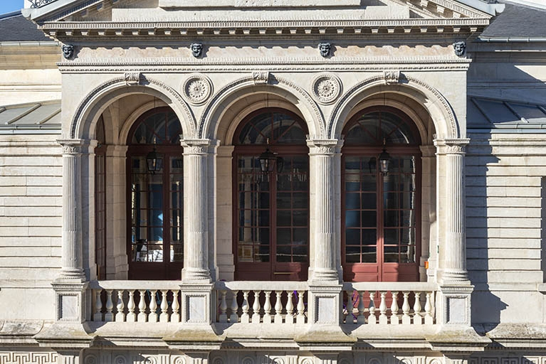 théâtre © Jérôme Mongreville / Région Bourgogne-Franche-Comté, Inventaire du patrimoine - 2022  théâtre © Jérôme Mongreville / Région Bourgogne-Franche-Comté, Inventaire du patrimoine - 2022