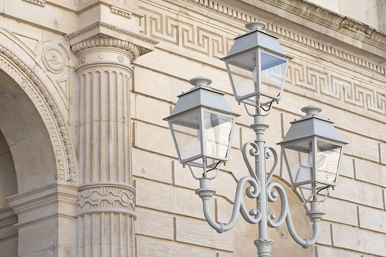 théâtre © Jérôme Mongreville / Région Bourgogne-Franche-Comté, Inventaire du patrimoine - 2022  théâtre © Jérôme Mongreville / Région Bourgogne-Franche-Comté, Inventaire du patrimoine - 2022