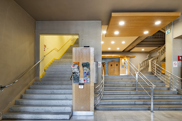 salle de spectacle © Jérôme Mongreville / Région Bourgogne-Franche-Comté, Inventaire du patrimoine - 2023  salle de spectacle © Jérôme Mongreville / Région Bourgogne-Franche-Comté, Inventaire du patrimoine - 2023