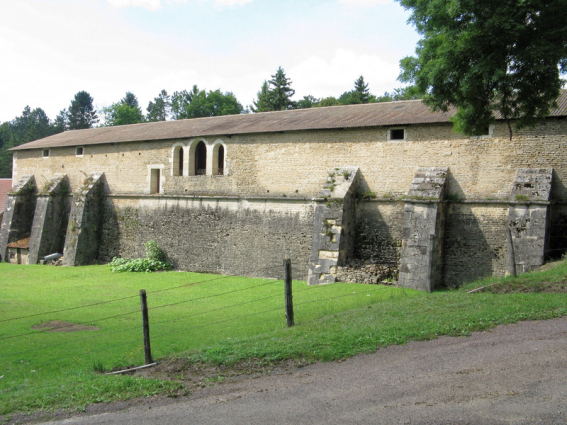 Ancienne halle du fourneau de la Thuillière (Auberive). © Région Grand Est - Inventaire général