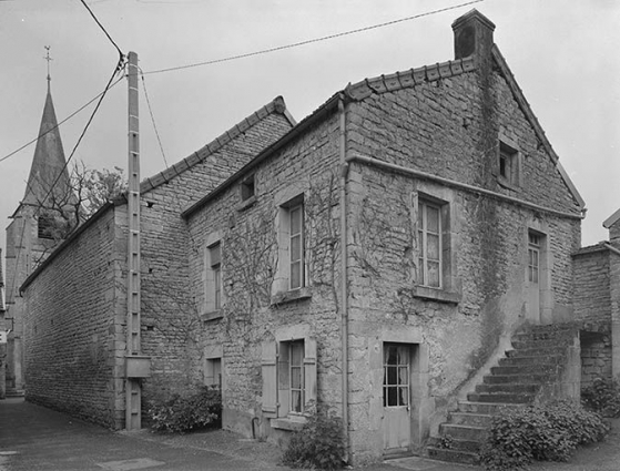 Façade latérale et mur-pignon. © Région Bourgogne-Franche-Comté, Inventaire du patrimoine