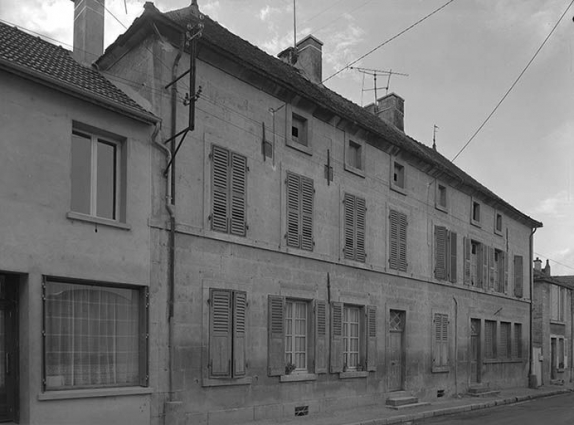 Logis d'habitation. Façade sur route. © Région Bourgogne-Franche-Comté, Inventaire du patrimoine