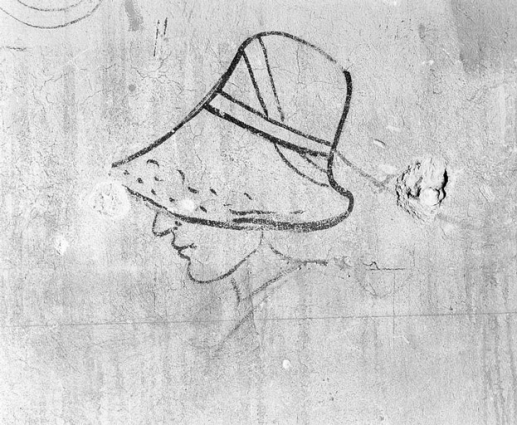 Choeur, mur nord : profil de femme. © Région Bourgogne-Franche-Comté, Inventaire du patrimoine Choeur, mur nord : profil de femme. © Région Bourgogne-Franche-Comté, Inventaire du patrimoine