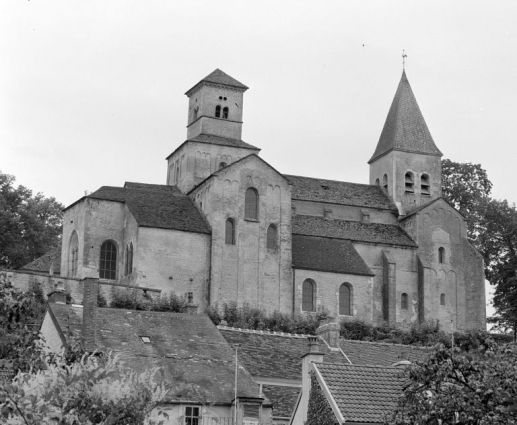 Elévation gauche (trois quarts gauche) © Région Bourgogne-Franche-Comté, Inventaire du patrimoine Elévation gauche (trois quarts gauche) © Région Bourgogne-Franche-Comté, Inventaire du patrimoine