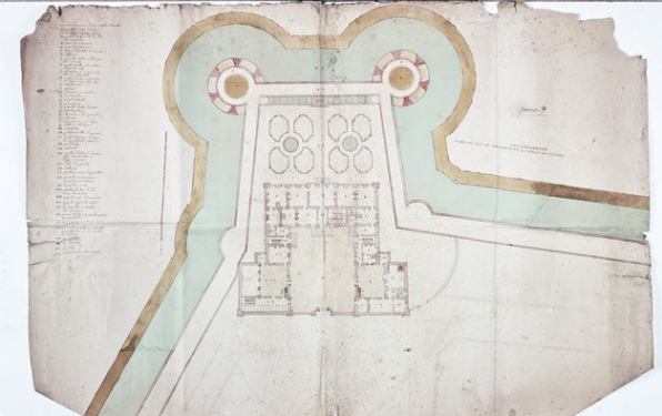 Projet [non réalisé] d'édifier un logement pour le gouverneur sur l'esplanade du château, signé Quinard, vers 1738. © Région Bourgogne-Franche-Comté, Inventaire du patrimoine