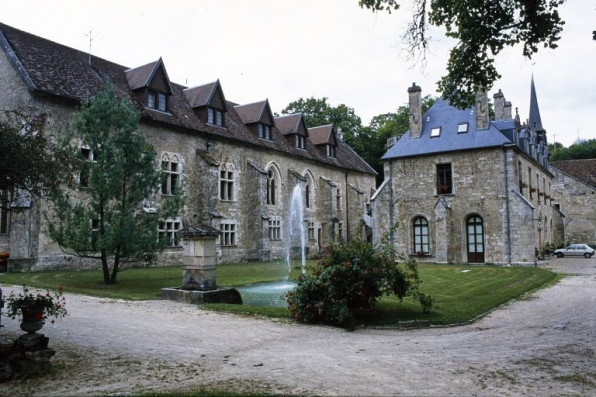 Bâtiments conventuels, vue d'ensemble. © Région Bourgogne-Franche-Comté, Inventaire du patrimoine