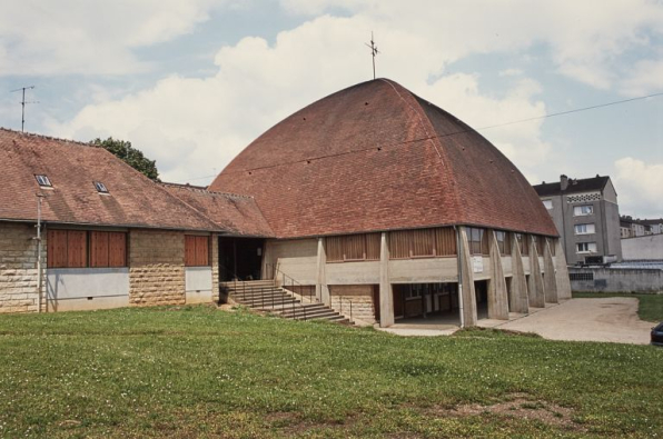 Vue d'ensemble de trois-quarts gauche, 2000.  © Région Bourgogne-Franche-Comté, Inventaire du patrimoine