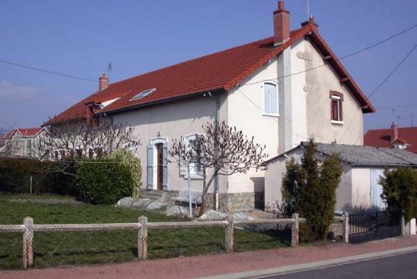 vue générale d'une maison jumelée © Région Bourgogne-Franche-Comté, Inventaire du patrimoine