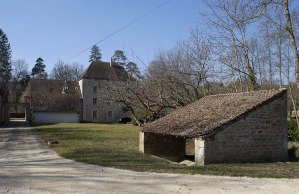 Lavoir à l'est du moulin à eau. © Région Bourgogne-Franche-Comté, Inventaire du patrimoine